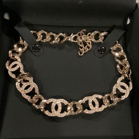 Chanel CC Chain Link Crystal Choker - Picture 4 of 8